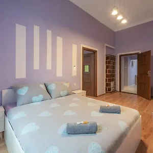  Appartement Queen Pologne